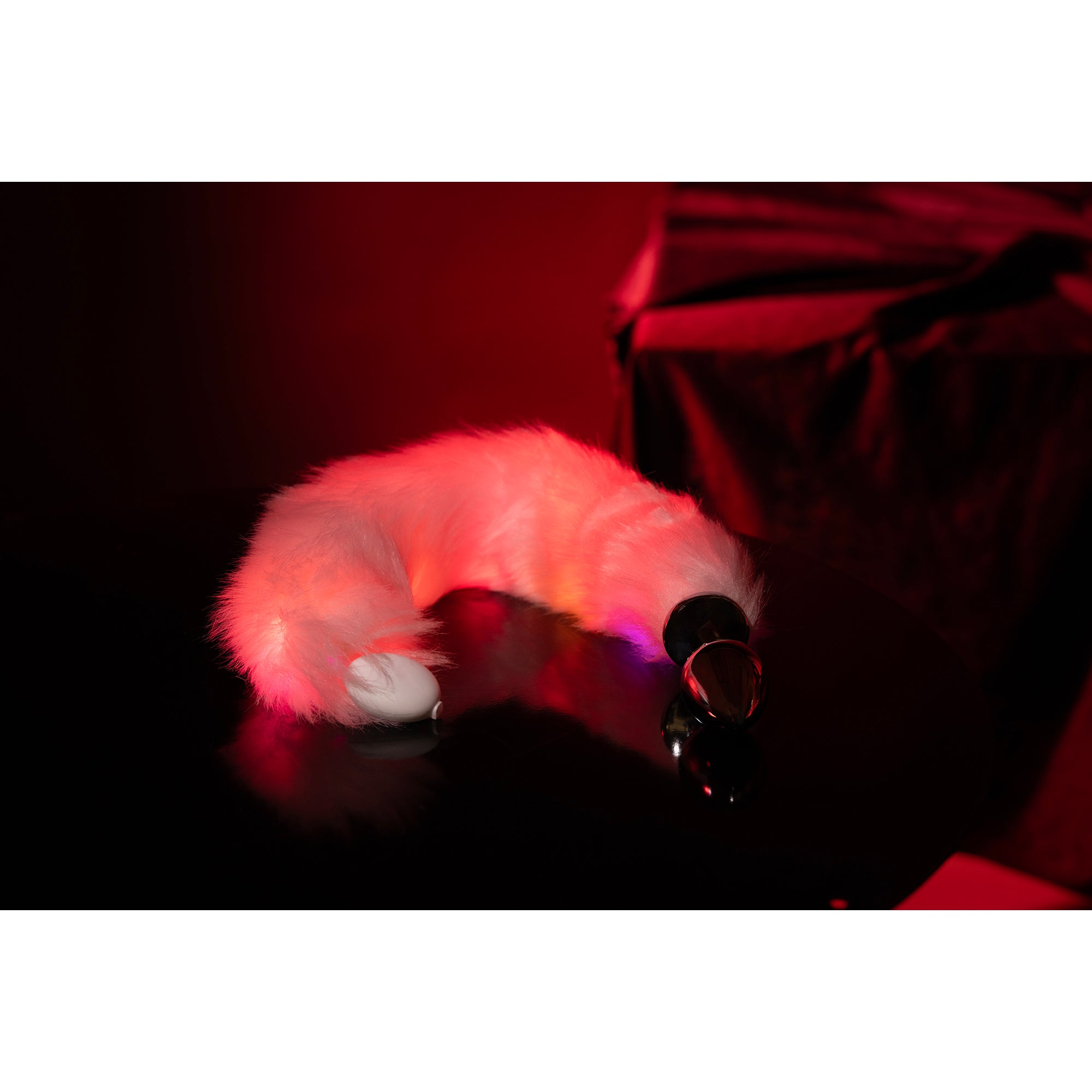plug anale con coda light up fox tail rosa