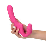 strap on love gun confronto con mano